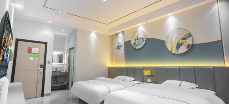 曲靖南郡尚居酒店(金麟湾爱情小镇店)图片