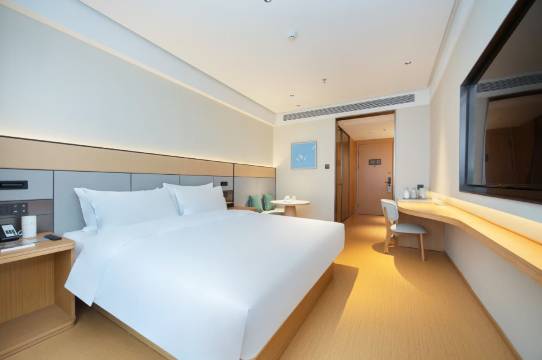 皇冠酒店(莆田仙游汽车站鲤南美食街店)