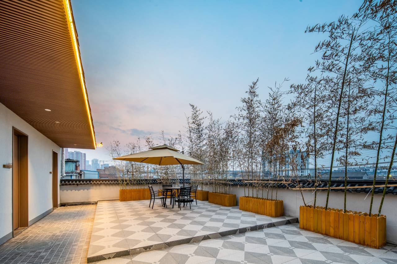 丽呈睿轩酒店(洛阳洛邑古城丽景门十字街店)图片