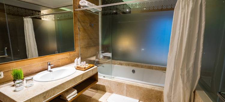 阿布哈亚吉里-SWH度假村(Abhayagiri - Sumberwatu Heritage Resort)图片