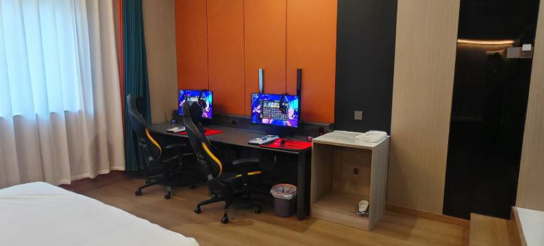 同舟四季电竞酒店图片