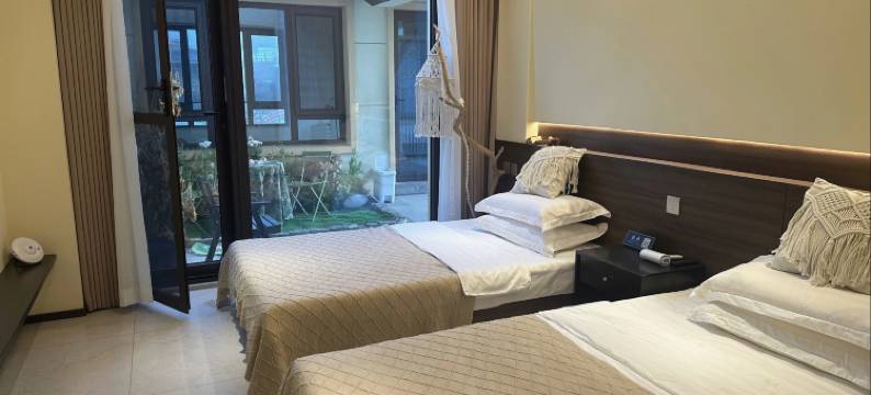 牧云・温泉别墅｜海景风光｜花园艺术民宿(盛唐岚山步行街店)图片