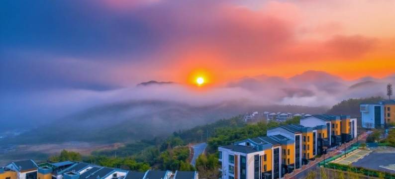 安吉·吾云家日出度假美宿(云上草原度假村店)图片