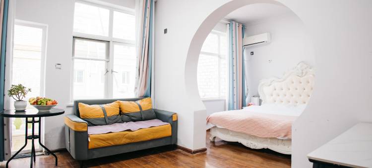 拉萨暮野雅舍民宿(大昭寺店)图片