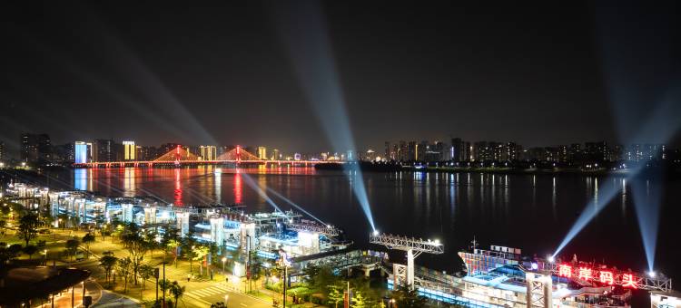 柏曼酒店(清远市政府顺盈时代广场店)图片