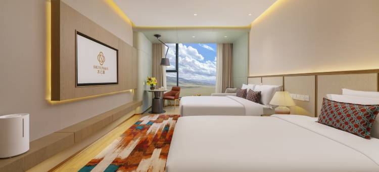 赛里木湖水云杉度假酒店图片