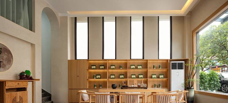 张家界万吉酒店(国家森林公园武陵源标志门店)图片