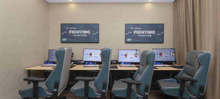 网鱼电竞酒店(海门龙信广场店)图片