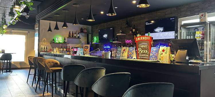 迪拜阿尔巴沙希尔顿欢朋酒店(Hampton by Hilton Dubai Al Barsha)图片
