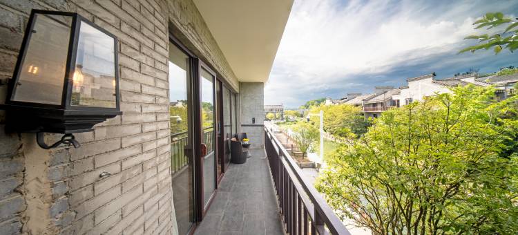 宋钦客栈·温泉酒店(草塘千年古邑旅游区店)图片