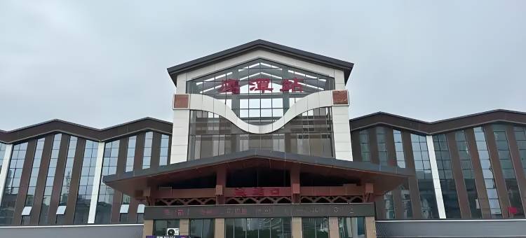 飞朵酒店(鹰潭火车站凯翔购物广场店)图片