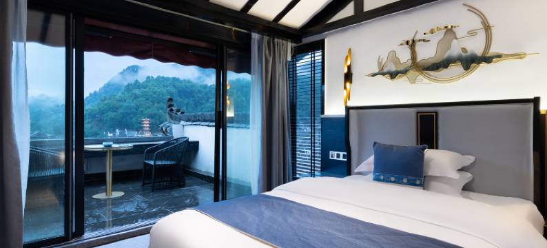 凤凰无梦民宿图片