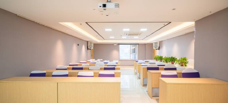 如家酒店(沈阳火车站太原街万达广场店)图片