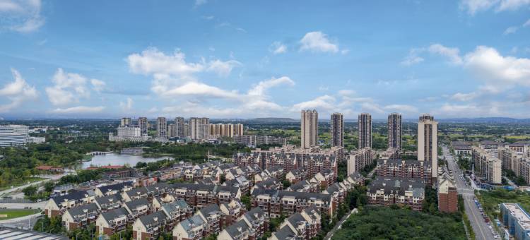 季尔顿酒店(什邡雍湖公园三中心店)图片