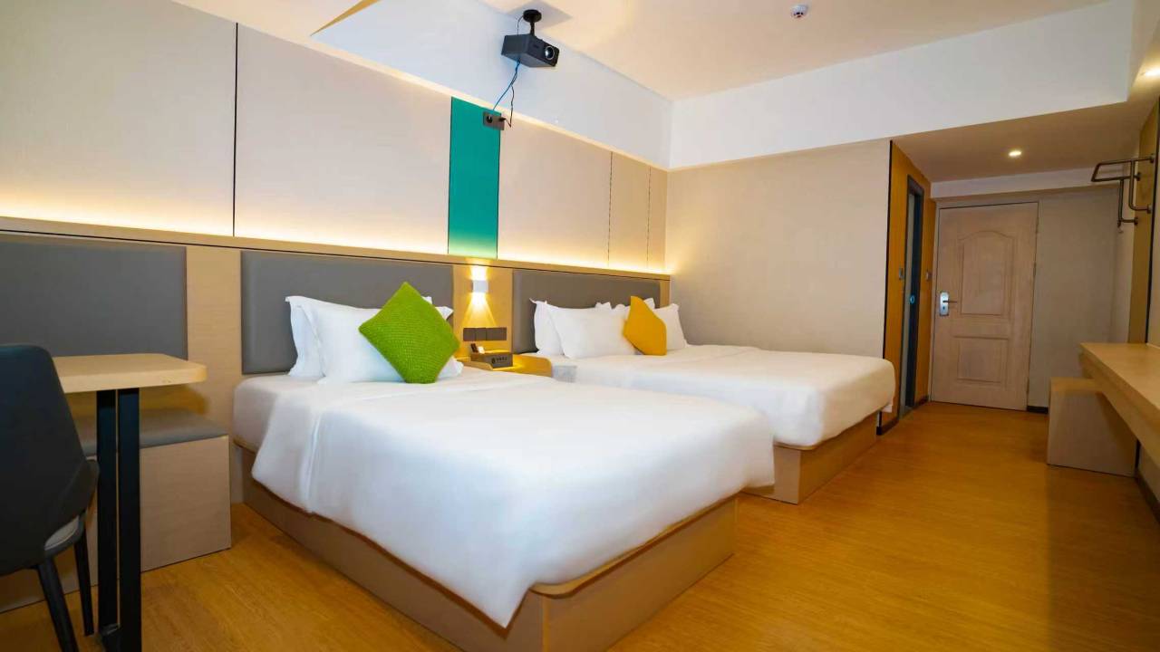 深圳悦隆酒店公寓(国际会展中心桥头地铁站店)