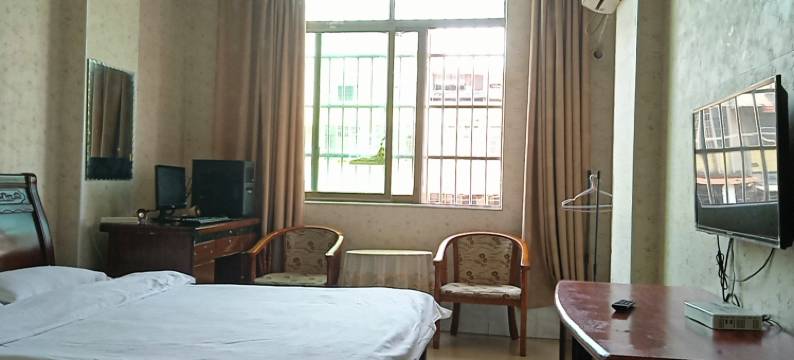 新田美食楼宾馆图片