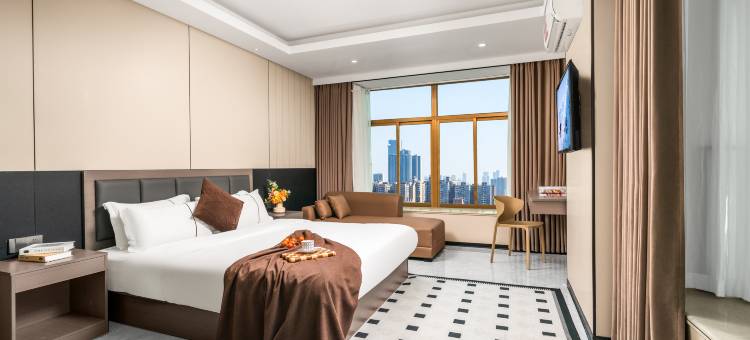 星辰・stars酒店(深圳市坪山高铁站龙东地铁站店)图片