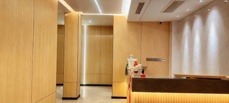 美致栖景电竞酒店(桂林七星景区桂林理工大学屏风校区店)图片