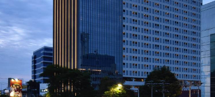 潘达纳兰路易斯肯尼酒店(Louis Kienne Hotel Pandanaran)图片
