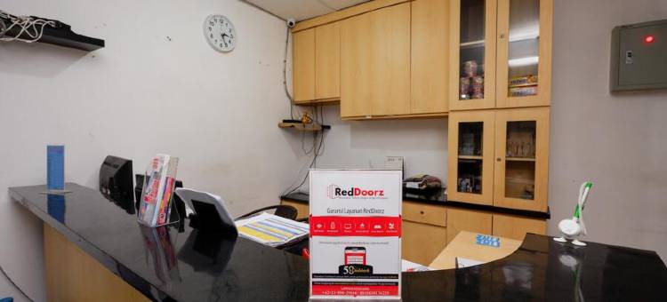 红门酒店-近科塔拉玛(RedDoorz Near Kota Lama Semarang)图片