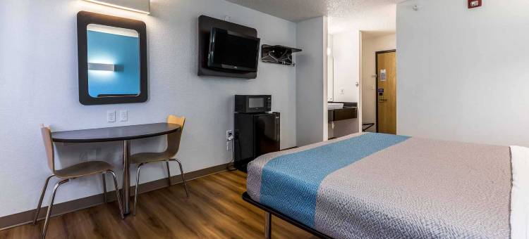 印第安纳波利斯品质套房酒店(Motel 6 Indianapolis, in - Southport)图片