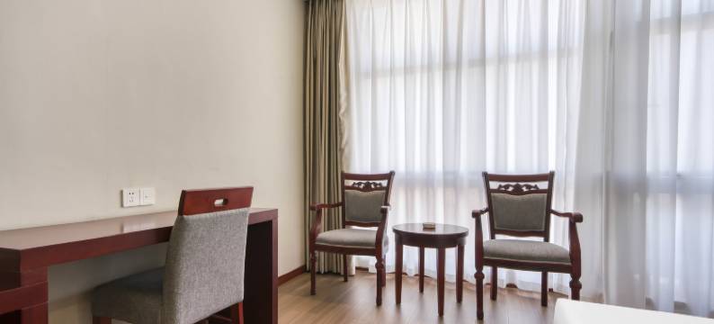 长兴泗安假日大酒店图片