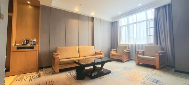 典雅城际酒店(新洲区摩尔城南安街店)图片