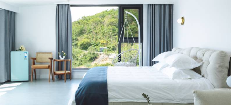 嵊泗聆海居·Sea Side海景度假美墅(东海渔村左岸公路店)图片