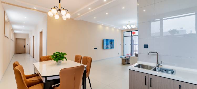 阿尔泰七台火山营地图片