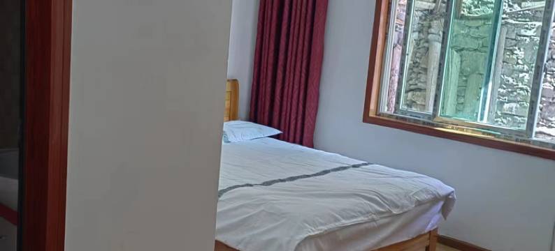 小金嘉园之星客栈图片