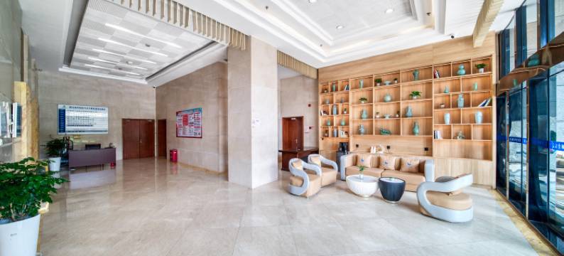 回禾佳之裕酒店(杭州西湖风景区复兴路地铁站店)图片