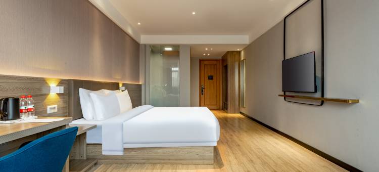 7天优品酒店(武汉吴家山经济开发区店)图片