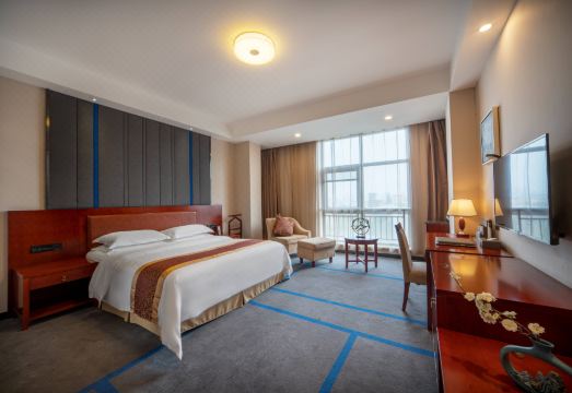 Huashan Mountain International HotelHotel Overview