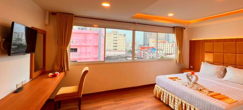 芭堤雅格兰德小屋(The Grand Lodge Pattaya)图片