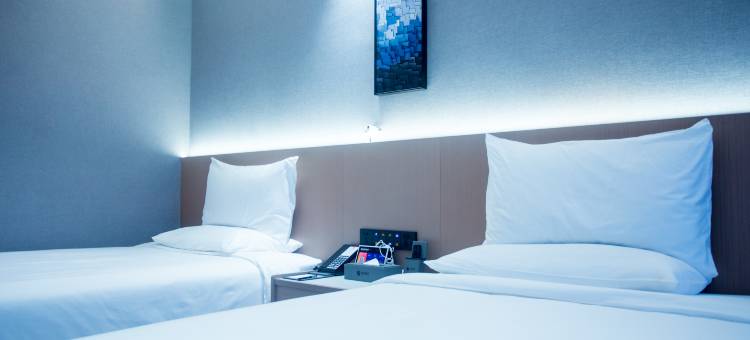 锦泰酒店(泰和老车站店)图片