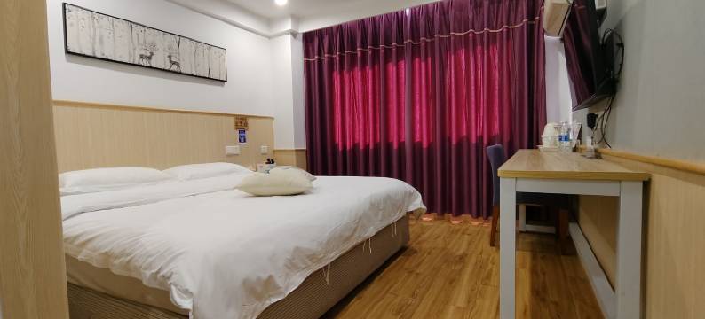 阳光商务宾馆(青川汽车站店)图片