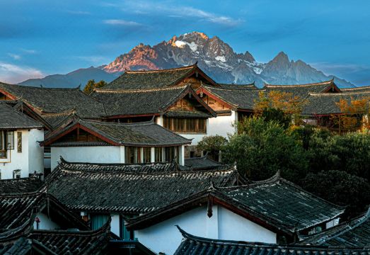 Anju·Rizhao Jinshan Designers' Panoramic Rooftop Cafe and Snow Mountain View over view