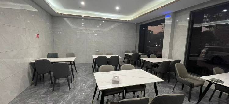 星荟酒店(义乌柳青夜市机场店)图片