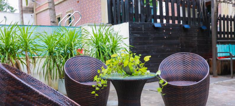 浮尔顿泳池民宿(美兰机场店)图片