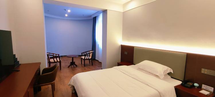 新泰山东能源国际酒店(新汶店)图片