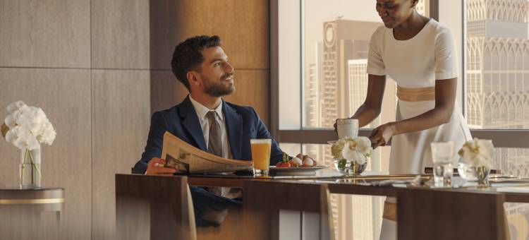 迪拜卓美亚阿联酋塔酒店(Jumeirah Emirates Towers Dubai)图片