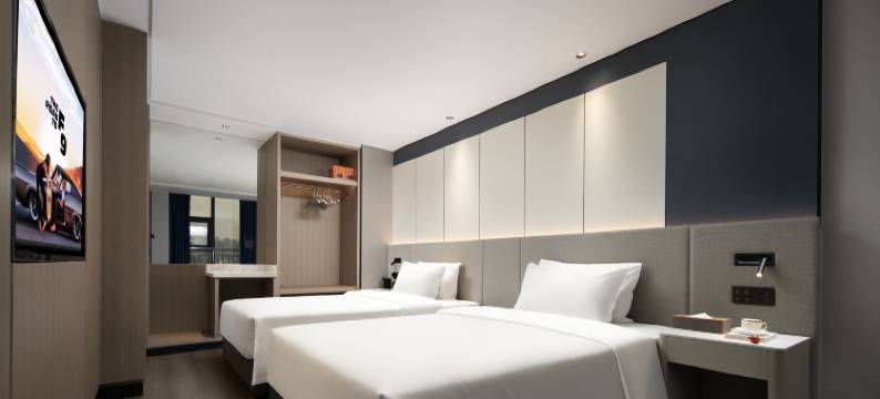 城上·轻居酒店(成都东站四川师范大学店)图片