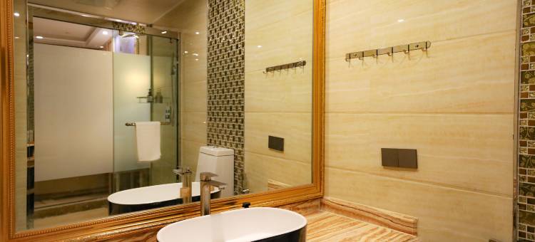 维也纳智好酒店(青岛火车站台东步行街店)图片