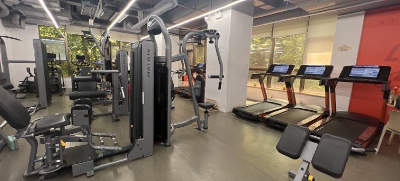 布鲁克酒店(杭州西湖湖滨庆春路店)图片