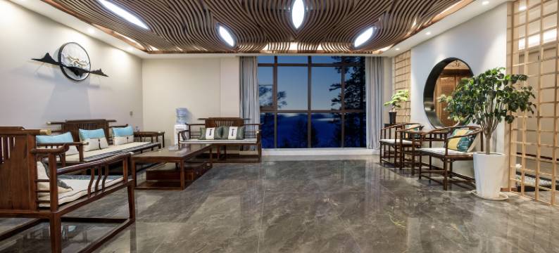 艺龙瑞云酒店(濮阳龙城广场市政府店)图片