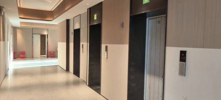 米雅轻奢影院民宿(常州高铁北站)图片