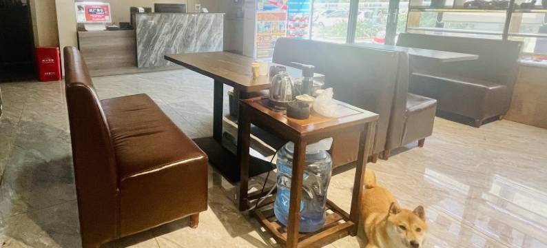 居海民宿(海口五源河体育馆店)图片