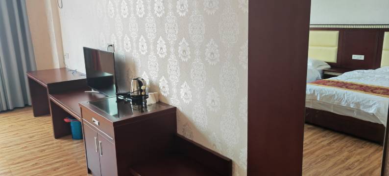 黄果树胖哥糊辣鱼庄图片