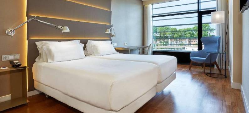 Nh阿马斯广场酒店(NH Sevilla Plaza de Armas)图片