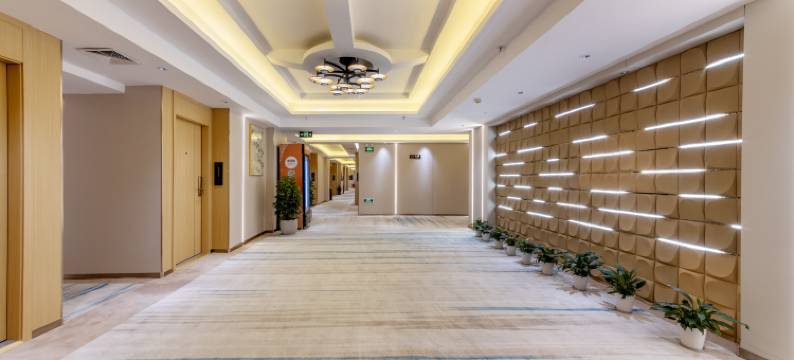 泉州鑫爵酒店(中骏世界城店)图片